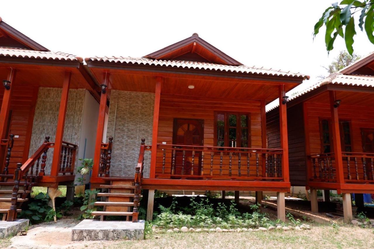 Letana Guesthouse Ban O Bagian luar foto