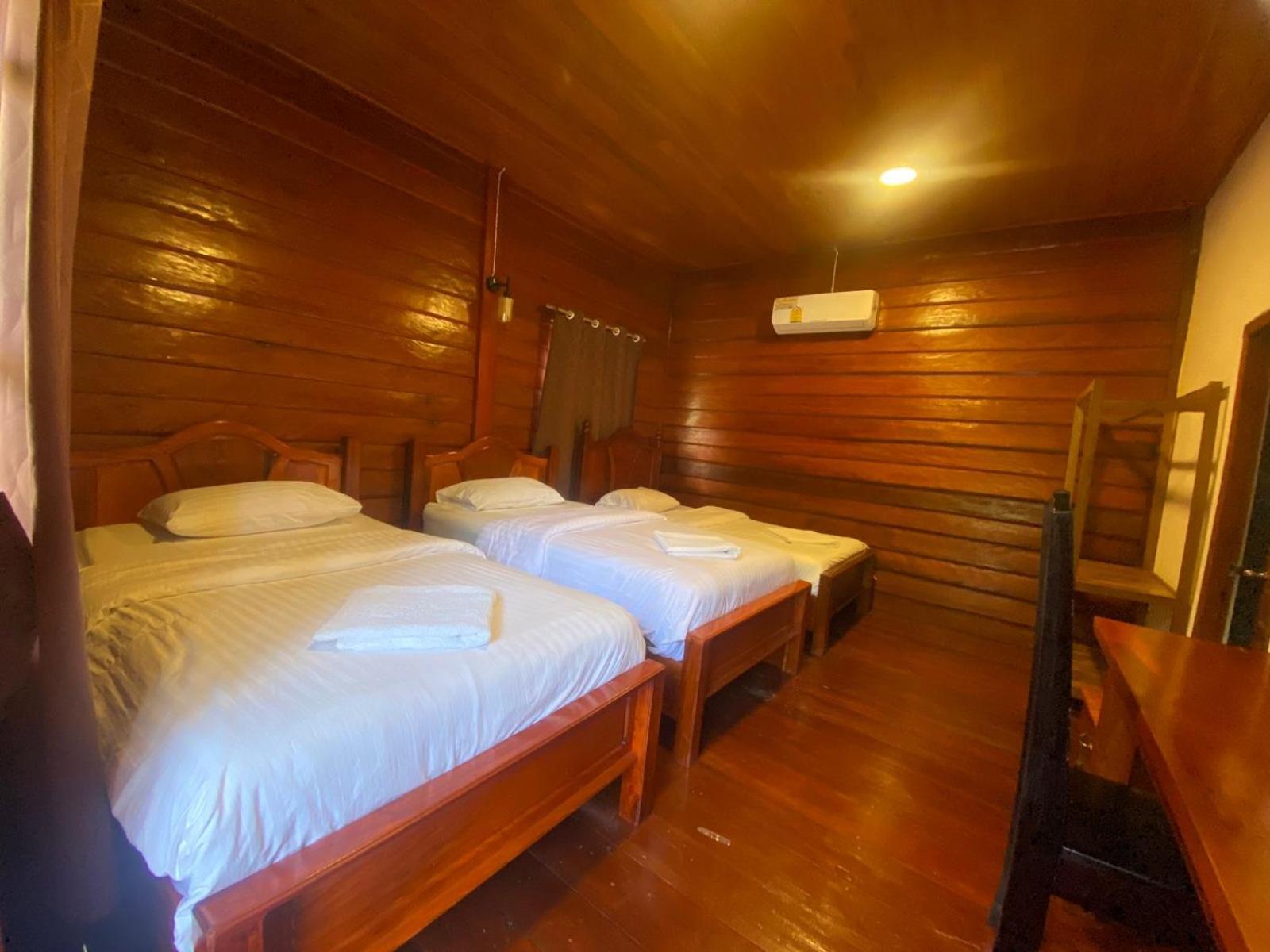Letana Guesthouse Ban O Bagian luar foto