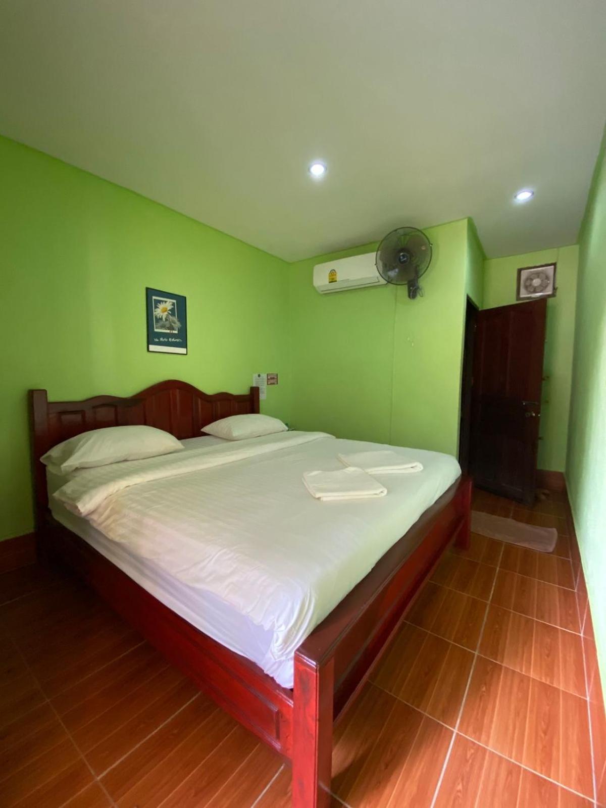 Letana Guesthouse Ban O Bagian luar foto